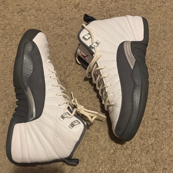 white dark grey retro 12s Other - Jordan 12 retro white dark grey with box